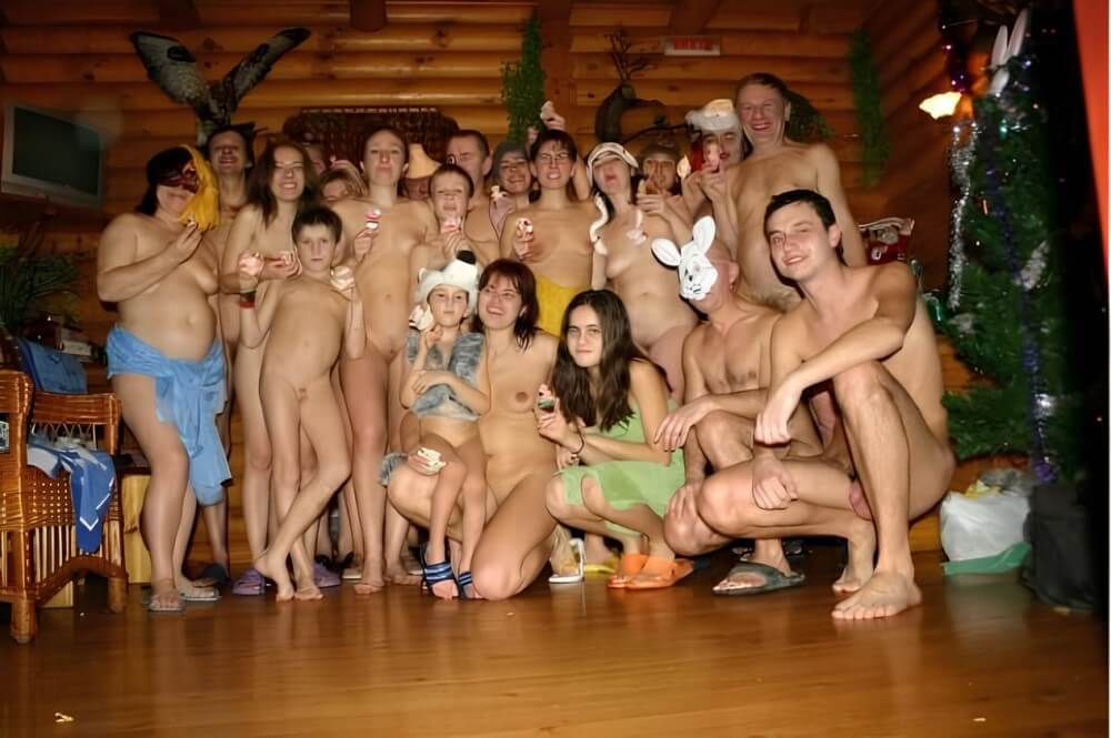 Sauna meet new year gallery - Naturism and nudism