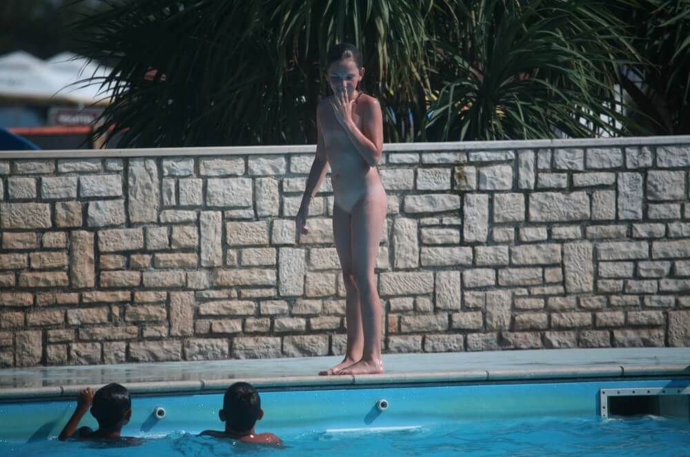 Naturist Pool-Side Singles photos - Naturism and nudism