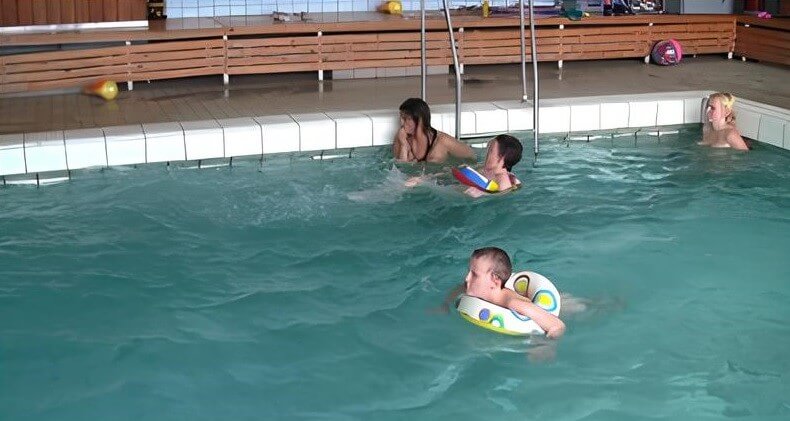 Swimming center club Full HD - Naturism and nudism