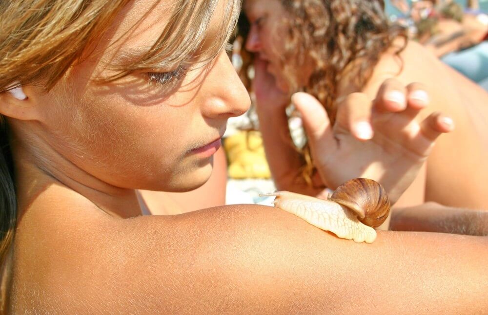 Ulitka Play On the Beach pics - Naturism and nudism