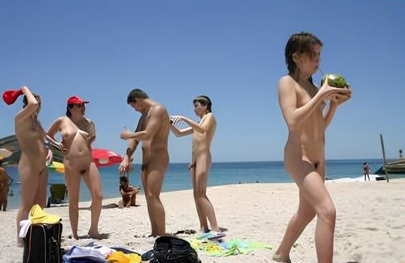 Premium Content # 26 - Naturism and nudism