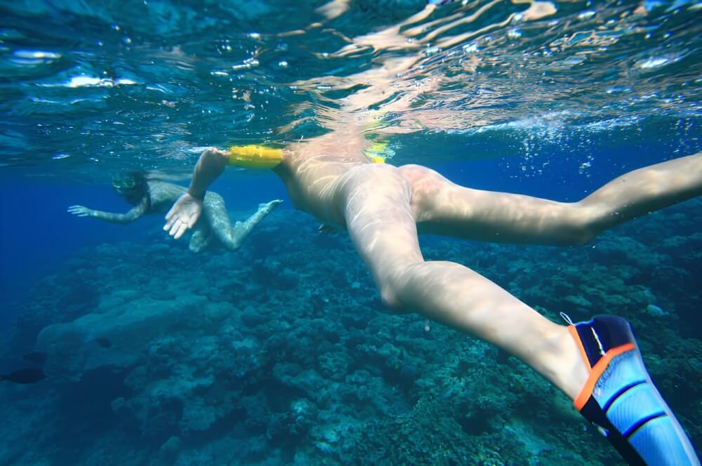 Nudism on the Red Sea photo gallery - Naturism and nudism
