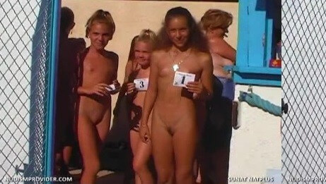 Junior Miss Pageant France 9 - Naturism and nudism