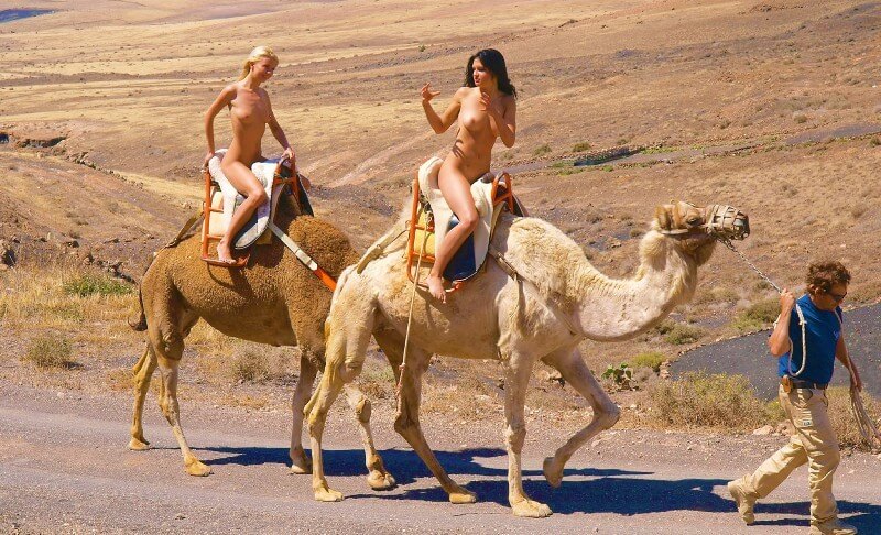 Funny Moments Life pics - Naturism and nudism