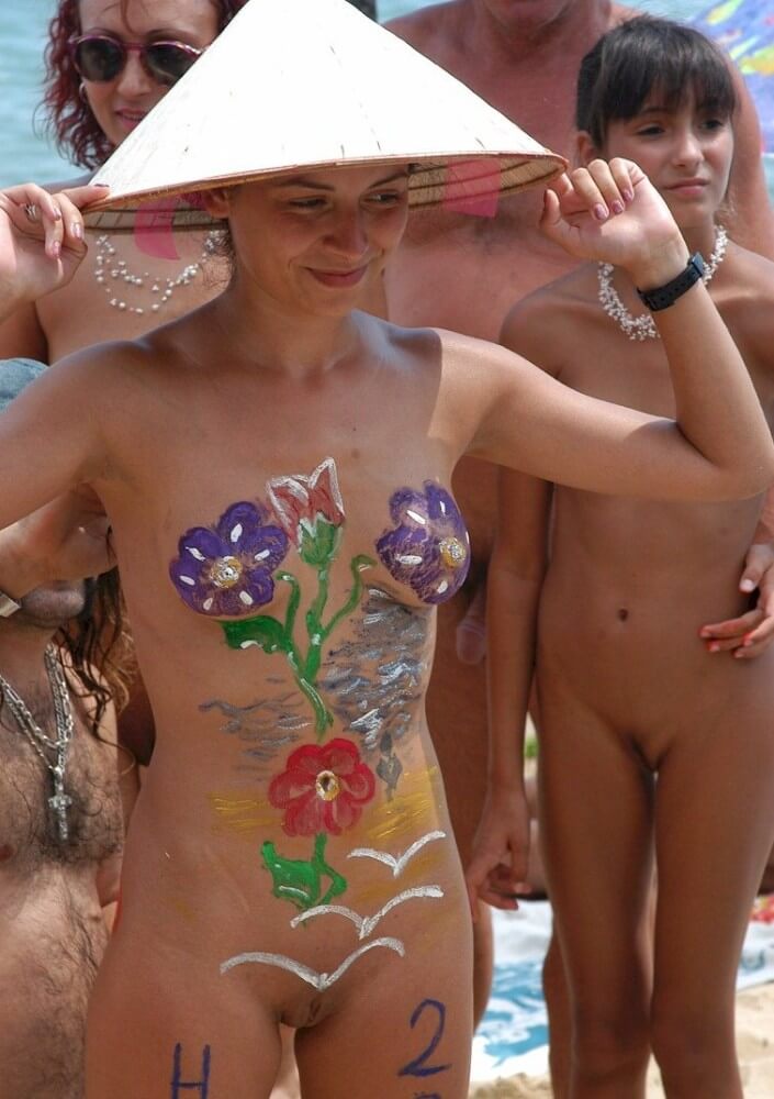 Nudist gathering on the beach video - Naturism and nudism