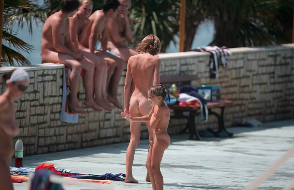 Ledge Group Naturists pics - Naturism and nudism