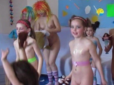 Naturism Freedom: Disco - Naturism and nudism