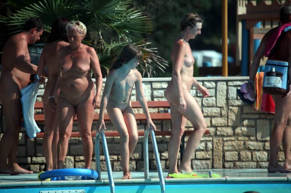 Naturist Pool Cleaning-Up pics - Naturism and nudism