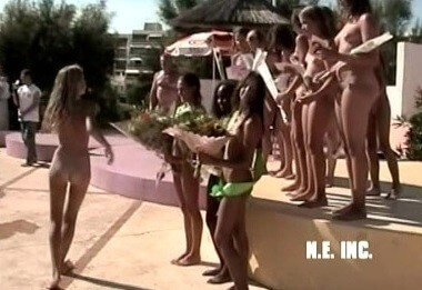 Jr. Miss Pageant 2001 FR - Naturism and nudism