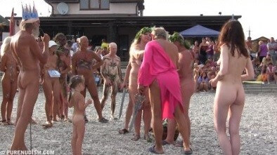 Cool Day At The Beach 4 - Naturism and nudism