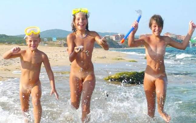 Naturism photo gallery # 27 - Naturism and nudism