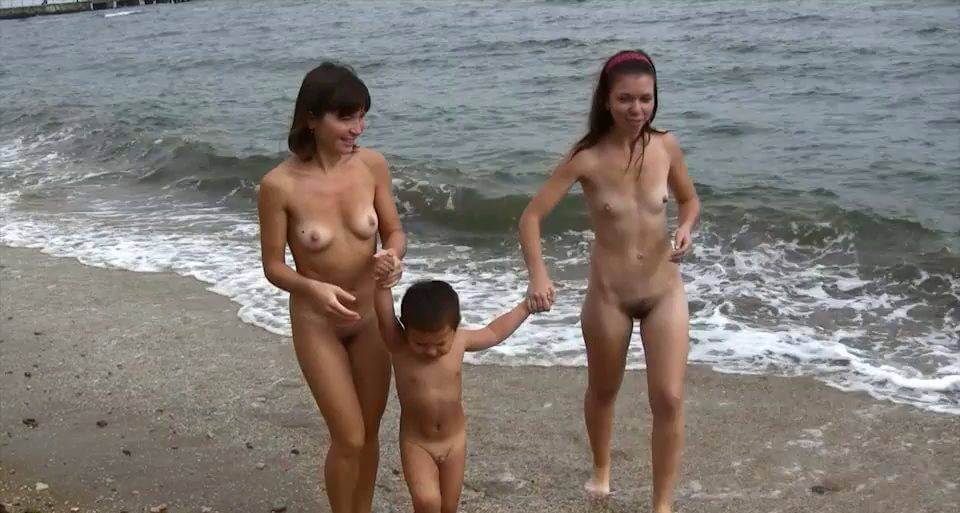 Land and Sea Naturism vol 1 - Naturism and nudism