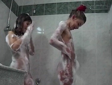 Naturistin: Rain Holiday 4 - Naturism and nudism