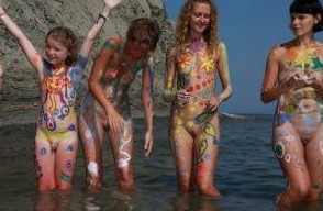 A Mediterranean Crag photos - Naturism and nudism