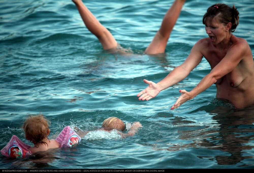 Water Locations Photo Set 6 - Naturism and nudism