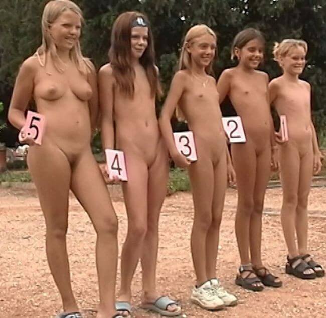 The White Castle Pageant Full HD video - Naturism and nudism